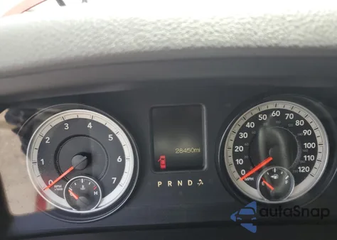 2014 Ram 1500 St z USA, uszkodzony, nr VIN 3C6JR6AT3EG131942